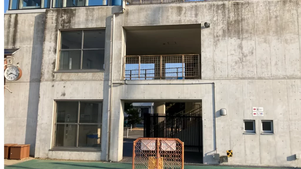 大蔵海岸の駅前トイレ