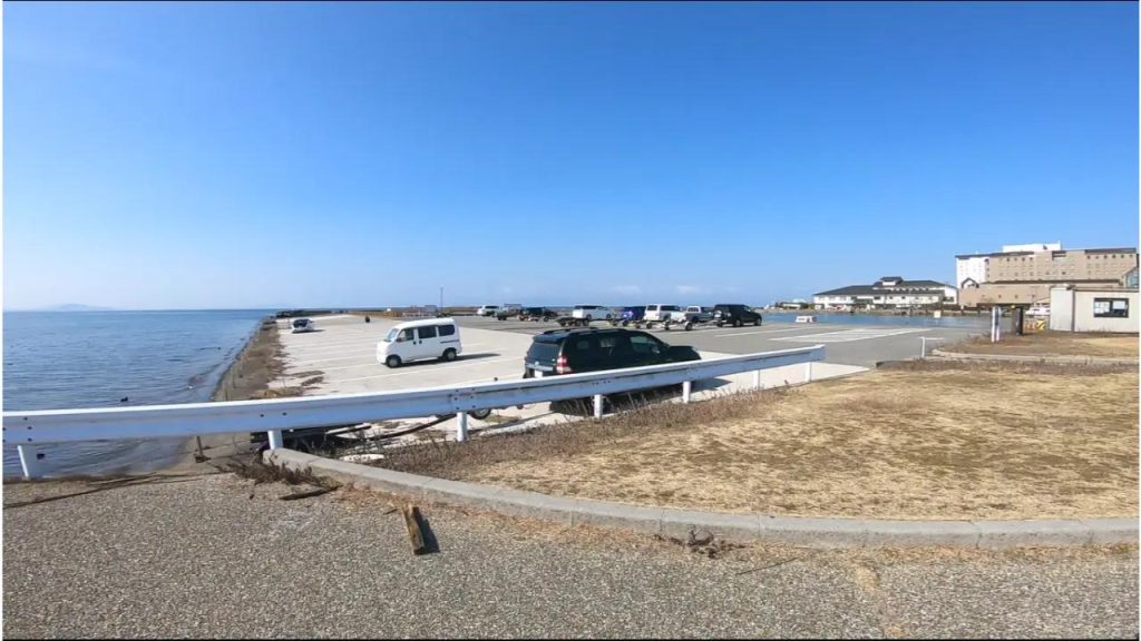 長浜港の米川河口のバス釣りポイントの駐車場