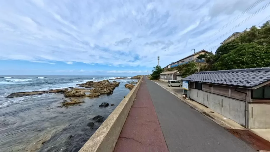 小間漁港のトイレ